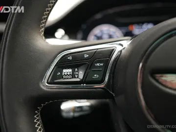 BENTLEY Flying Spur 6.0 W12 Mulliner   Black Line   Illu