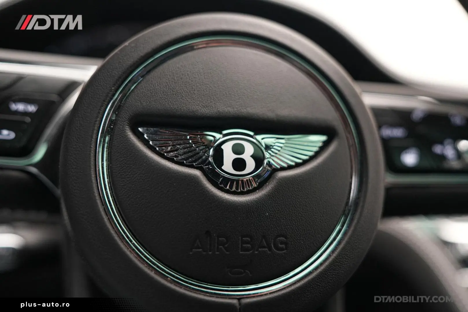 BENTLEY Flying Spur 6.0 W12 Mulliner   Black Line   Illu