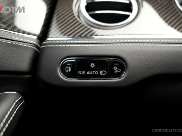 BENTLEY Flying Spur 6.0 W12 Mulliner   Black Line   Illu