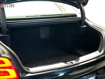 BENTLEY Flying Spur 6.0 W12 Mulliner   Black Line   Illu