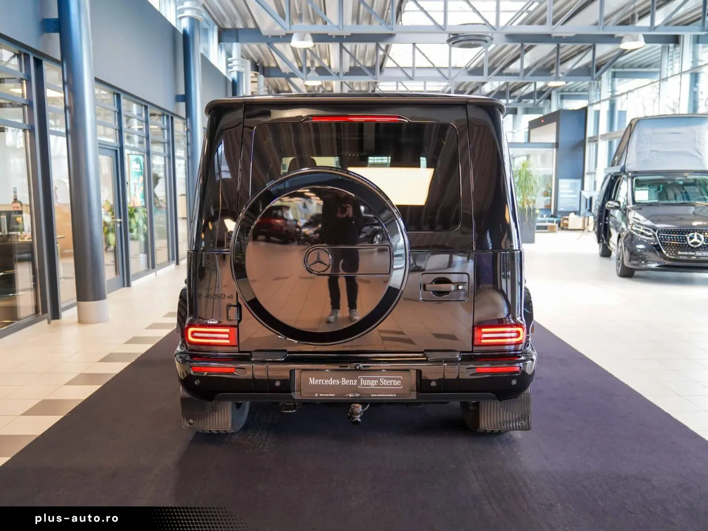 MERCEDES-BENZ G 450 d AMG