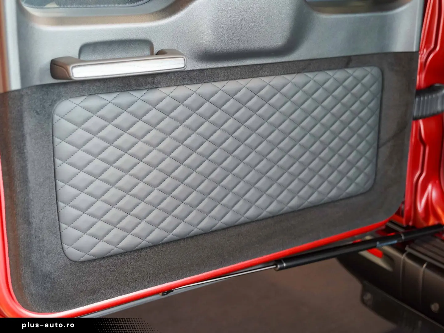 MERCEDES-BENZ G 500