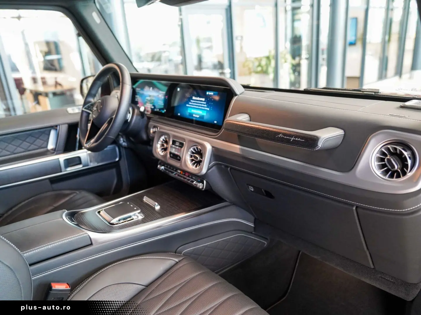 MERCEDES-BENZ G 500