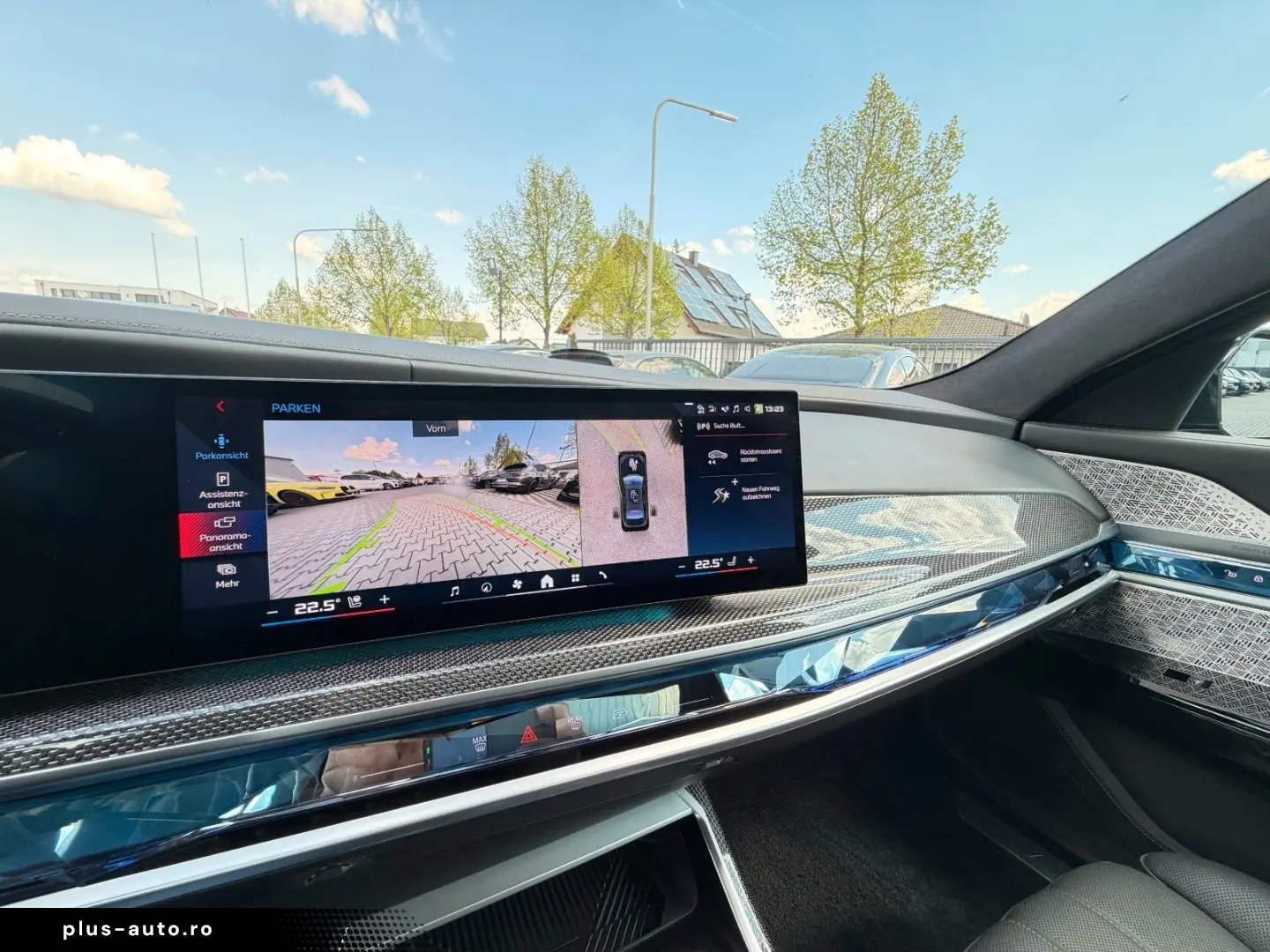 BMW M760e xDrive Two Tone Individual 3xTV SkyLounge
