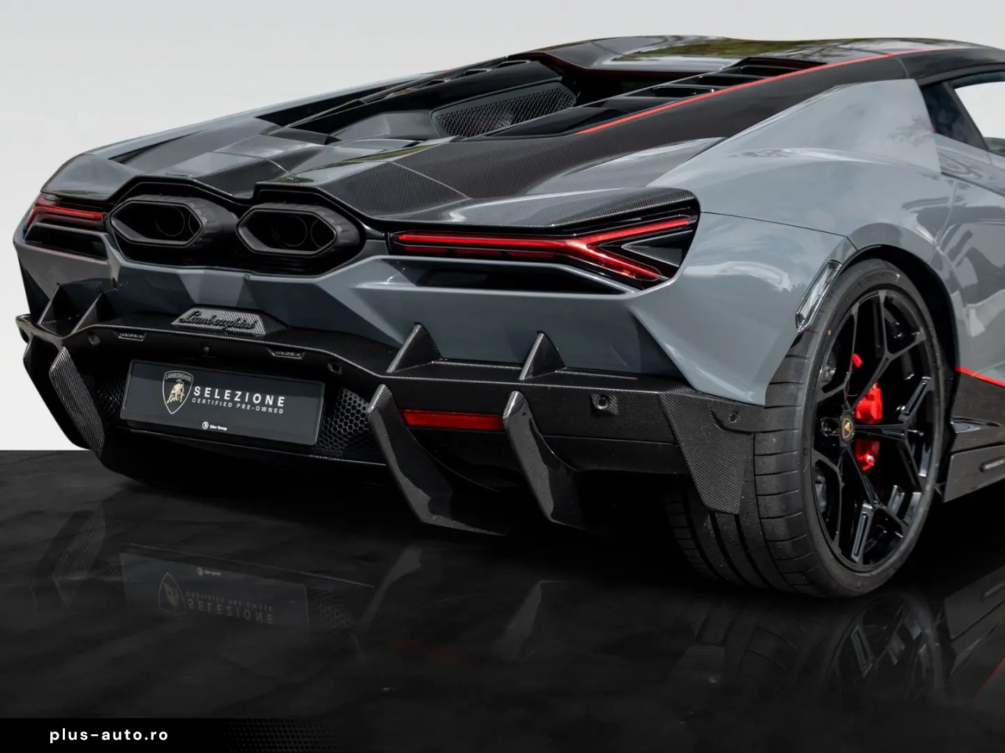 LAMBORGHINI Revuelto   Extended Carbon Ext.   Livery Pack