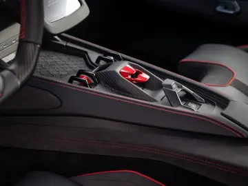 LAMBORGHINI Revuelto   Extended Carbon Ext.   Livery Pack