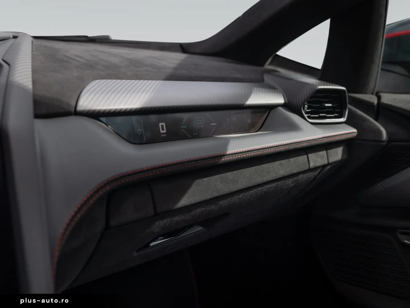 LAMBORGHINI Revuelto   Extended Carbon Ext.   Livery Pack