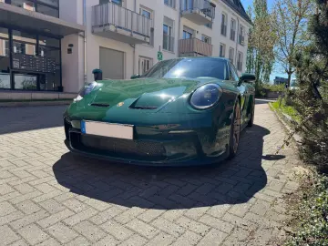 PORSCHE 911 GT3 Touring Paket