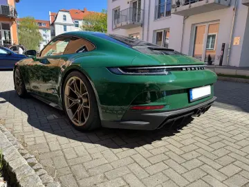PORSCHE 911 GT3 Touring Paket