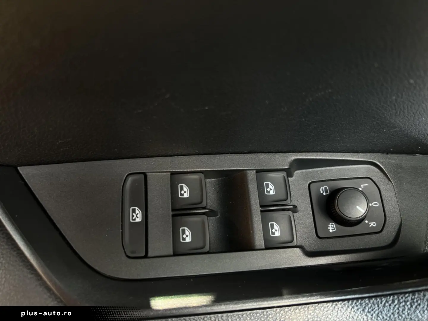 Skoda Karoq 2.0 TDI SCR 4x4 DSG Scout