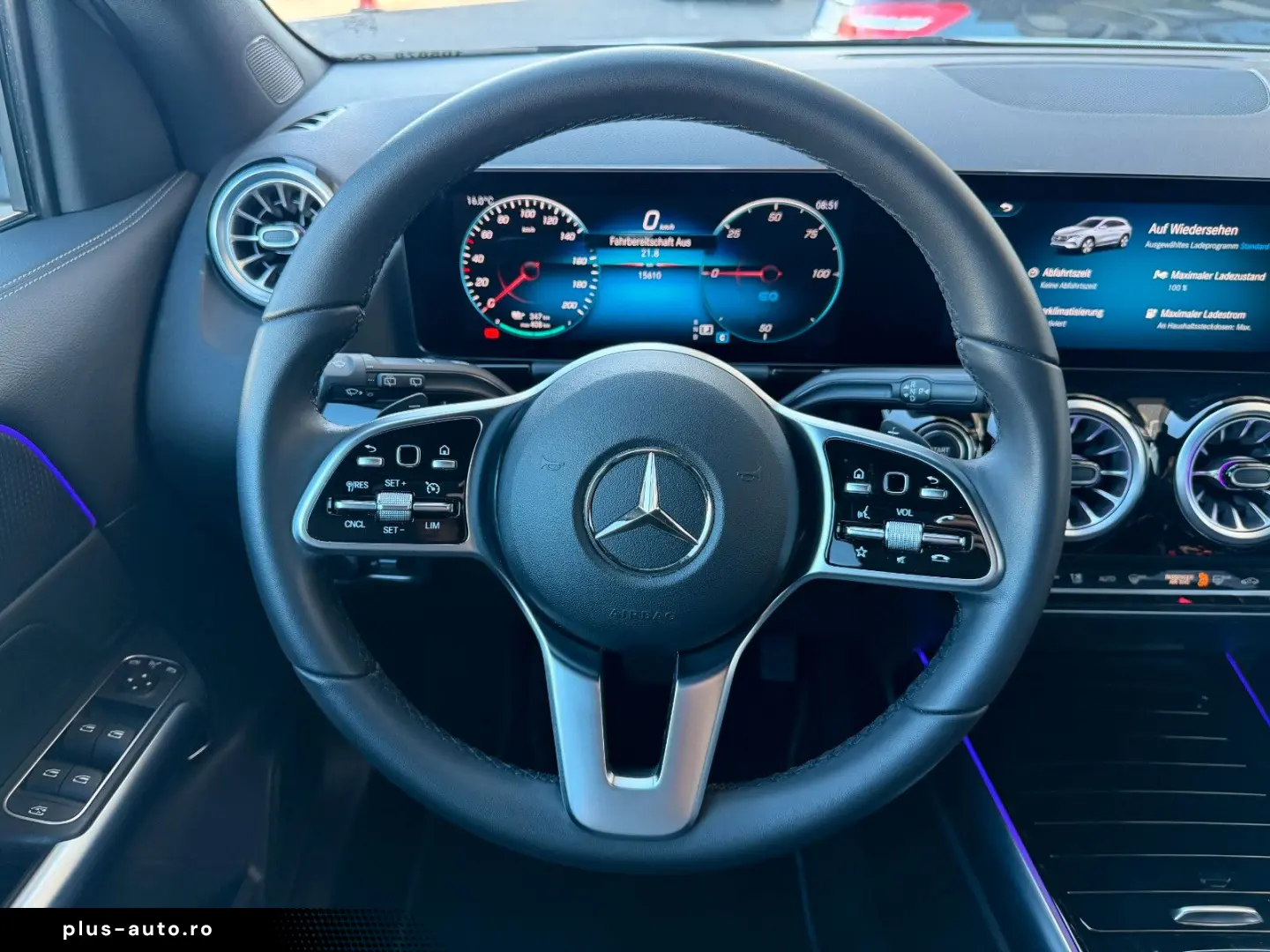 MERCEDES-BENZ EQA 300 4M Progressive