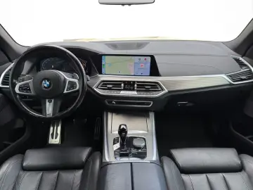 BMW X5 xDrive 40 d M Sport AHK Leder 21  Shadow