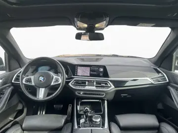 BMW X5 xD40d M SPORT LiveProf DAProf 360  Pano AHK