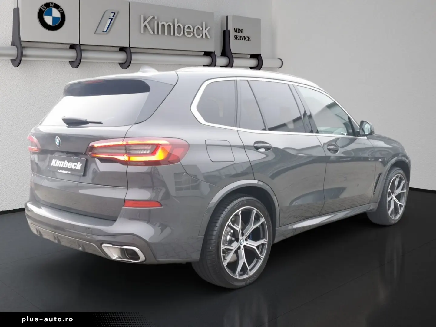 BMW X5 xDrive40d M SPORT INDIV DRAVITGRAU ACC AHK 36