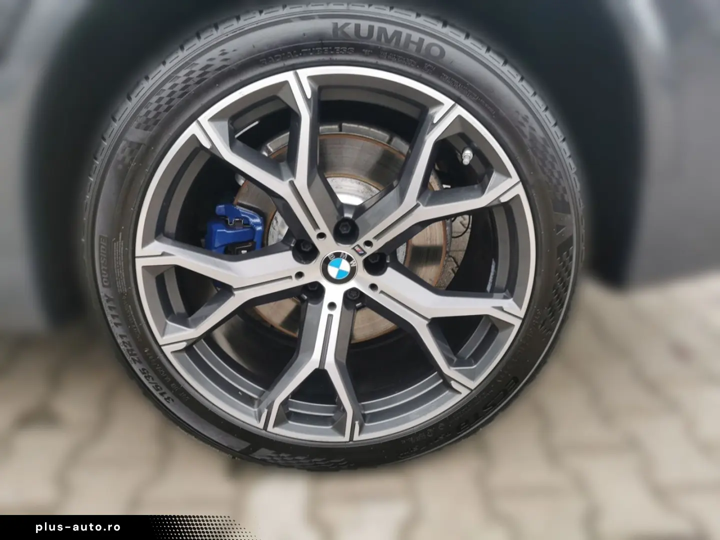 BMW X5 xDrive40d M SPORT INDIV DRAVITGRAU ACC AHK 36