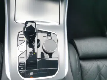 BMW X5 xDrive40d M SPORT INDIV DRAVITGRAU ACC AHK 36