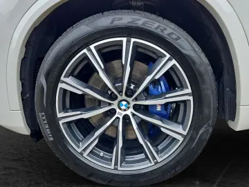 BMW X5 30d xDrive M Sport  HeadUp Panodach AHK Navi