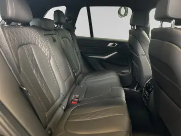 BMW X5 xDrive45e M Sport 22 LM Luftfeder. Komforts.