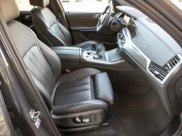 BMW X5 xDrive30d M Sportpaket HUD 2AchsLuftf. Laser
