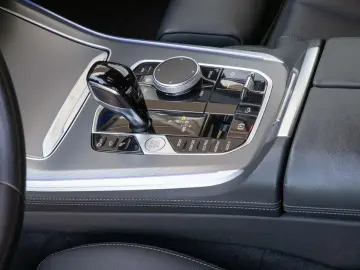 BMW X5 xDrive30d M Sportpaket HUD 2AchsLuftf. Laser