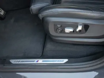 BMW X5 xDrive30d M Sportpaket HUD 2AchsLuftf. Laser