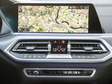 BMW X5 xDrive30d M Sportpaket HUD 2AchsLuftf. Laser