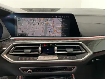BMW X5 xDrive30d A M Sportpaket AHK HuD H K Komfortz