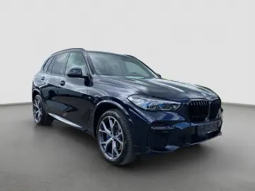BMW X5 xDrive30d (M-Sport Navi AHK Pano HUD H K ACC)