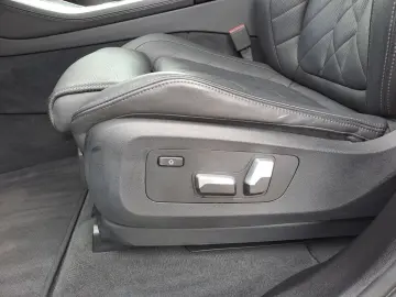 BMW X5 xDrive40d M Sportpaket Sport Aut. AHK