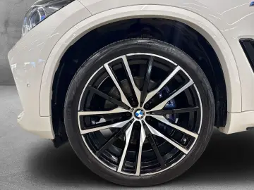 BMW X5 xDRIVE 40i M SPORT AUTOMATIK LC PROF HuD LASE
