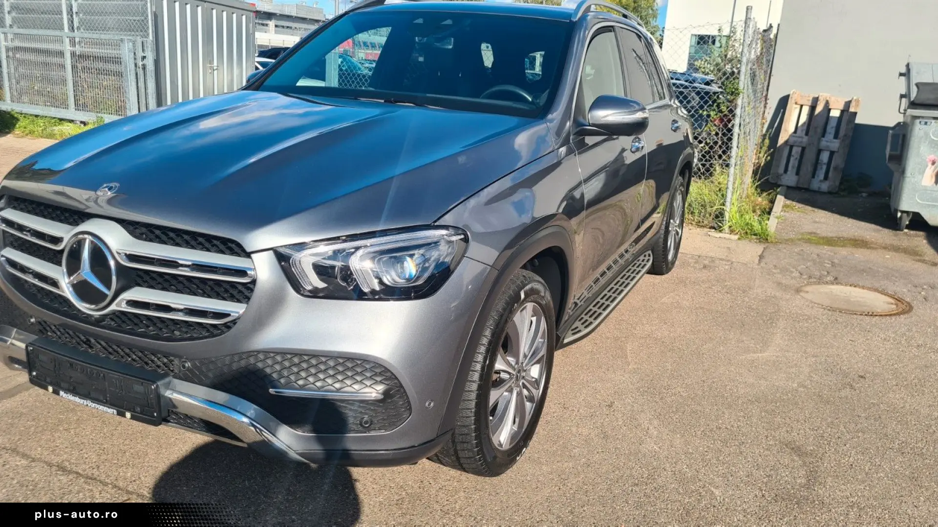 MERCEDES-BENZ GLE 300 d 4Matic AMG  ALU19  Kamera360