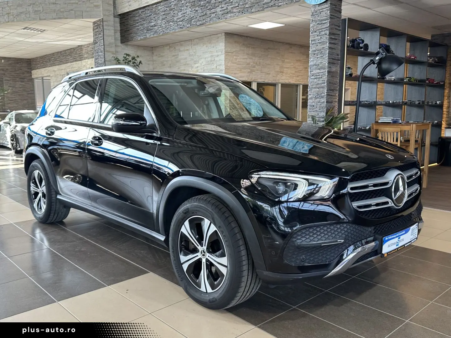 MERCEDES-BENZ GLE 350 e 4Matic Leder Ambiente R.Cam LED AHK