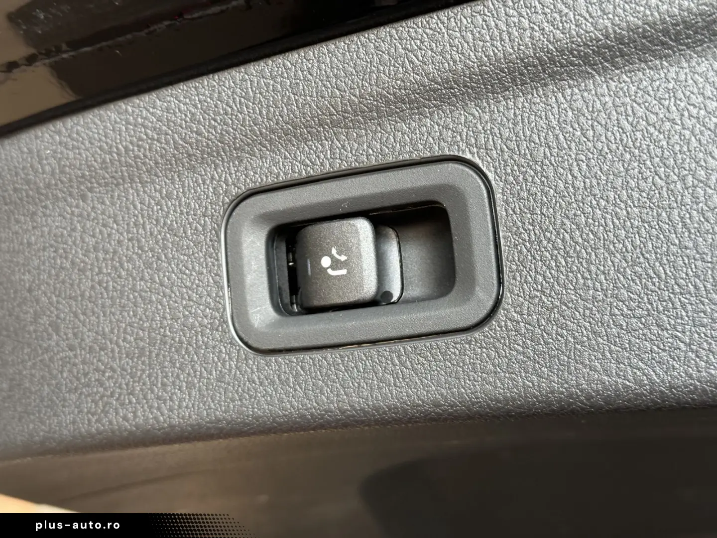 MERCEDES-BENZ GLE 350 e 4Matic Leder Ambiente R.Cam LED AHK