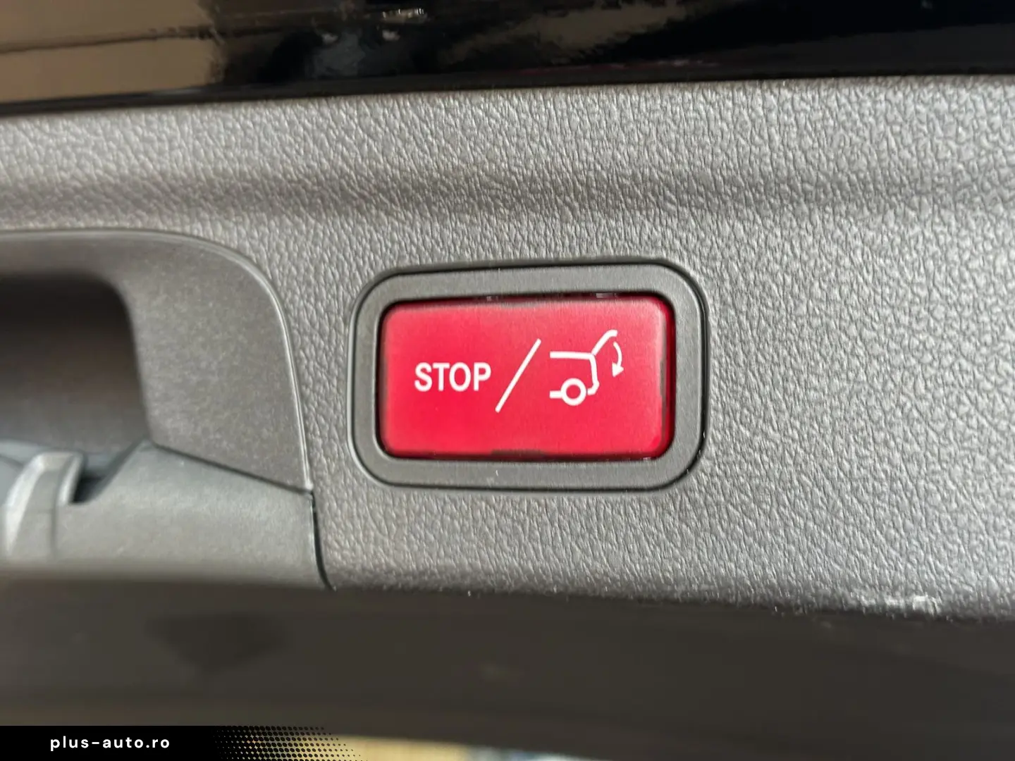 MERCEDES-BENZ GLE 350 e 4Matic Leder Ambiente R.Cam LED AHK