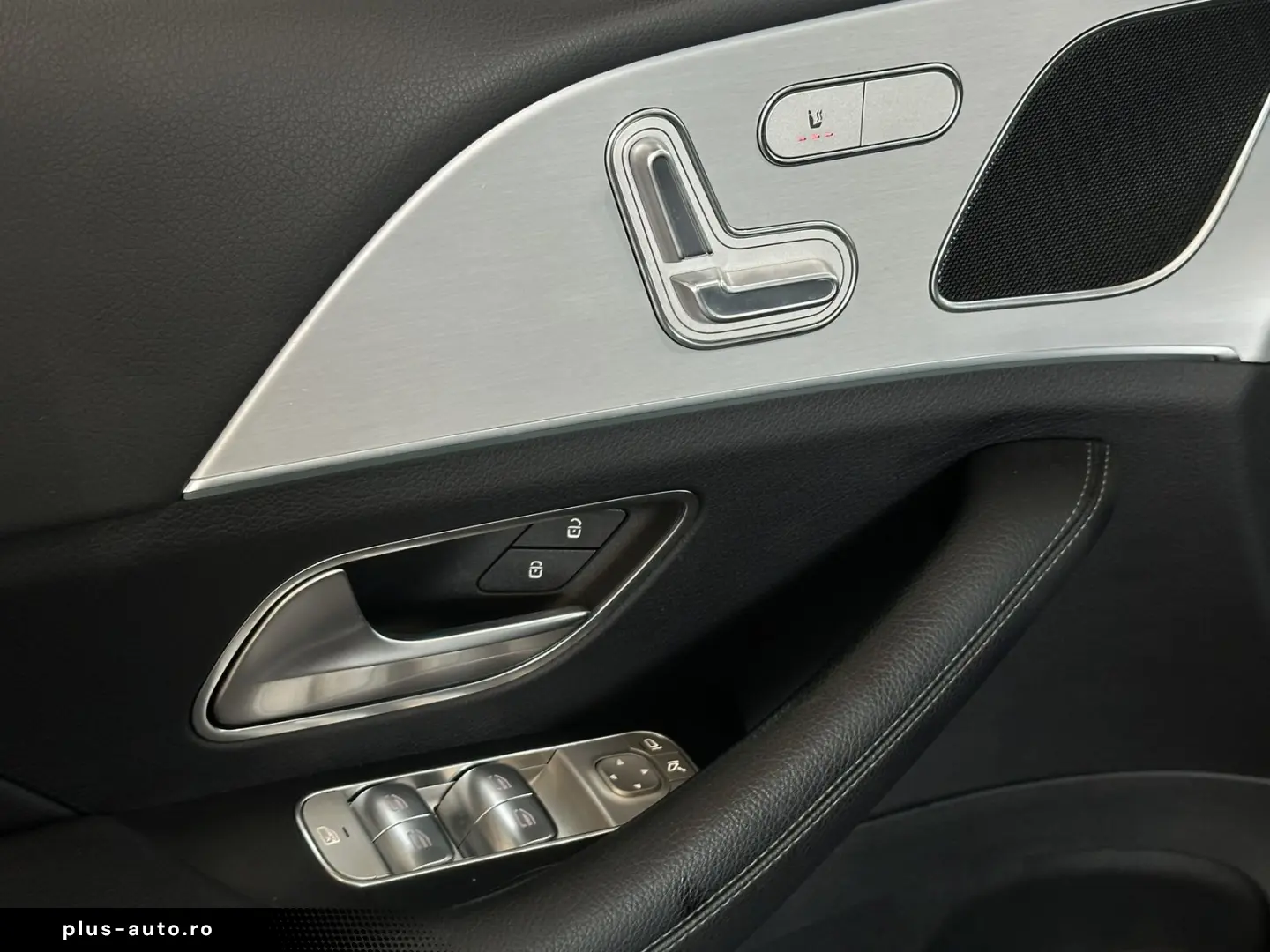 MERCEDES-BENZ GLE 350 e 4Matic Leder Ambiente R.Cam LED AHK
