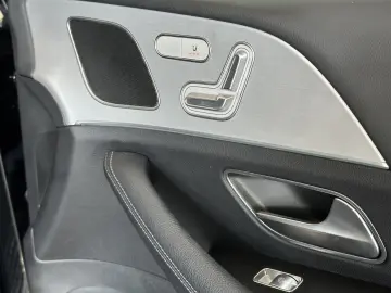MERCEDES-BENZ GLE 350 e 4Matic Leder Ambiente R.Cam LED AHK