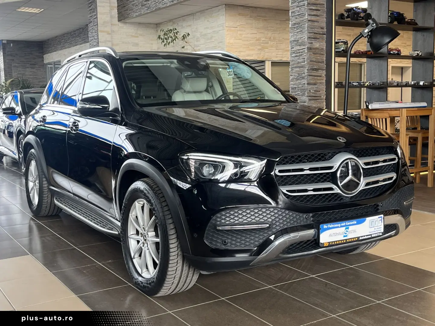 MERCEDES-BENZ GLE 350 e 4Matic Leder R.Cam Navi ACC LED SHZ
