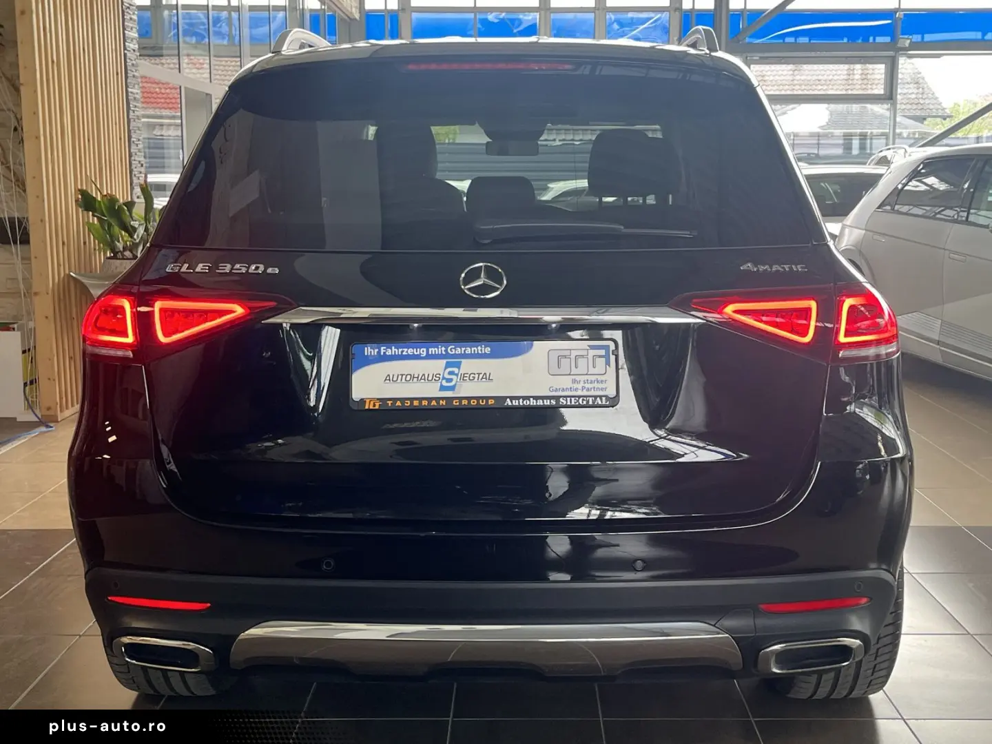 MERCEDES-BENZ GLE 350 e 4Matic Leder R.Cam Navi ACC LED SHZ