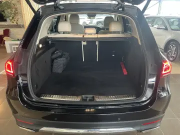 MERCEDES-BENZ GLE 350 e 4Matic Leder R.Cam Navi ACC LED SHZ