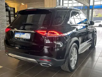 MERCEDES-BENZ GLE 350 e 4Matic Leder R.Cam Navi ACC LED SHZ