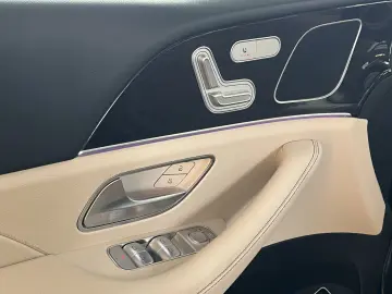 MERCEDES-BENZ GLE 350 e 4Matic Leder R.Cam Navi ACC LED SHZ