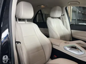 MERCEDES-BENZ GLE 350 e 4Matic Leder R.Cam Navi ACC LED SHZ