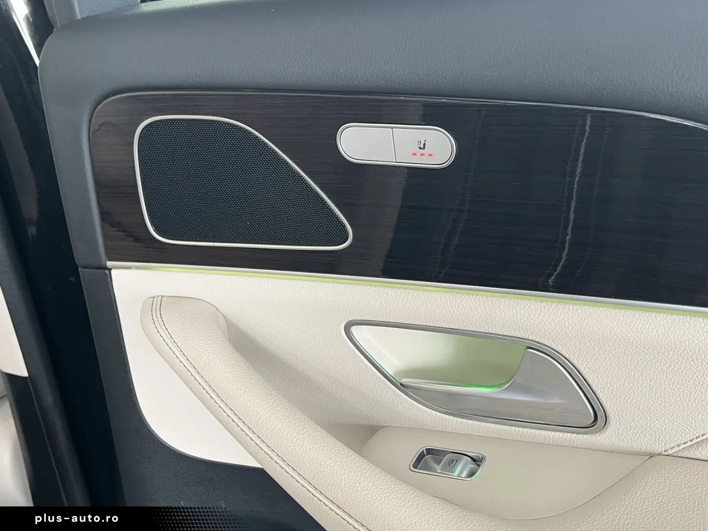 MERCEDES-BENZ GLE 350 e 4Matic Leder R.Cam Navi ACC LED SHZ