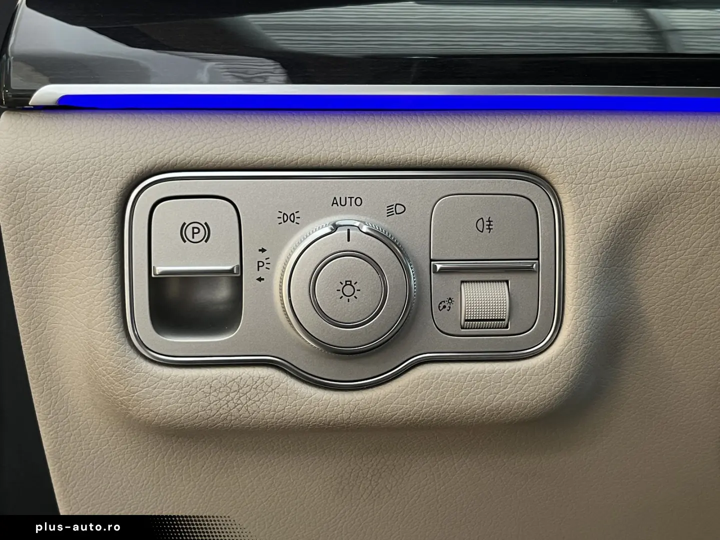 MERCEDES-BENZ GLE 350 e 4Matic Leder R.Cam Navi ACC LED SHZ