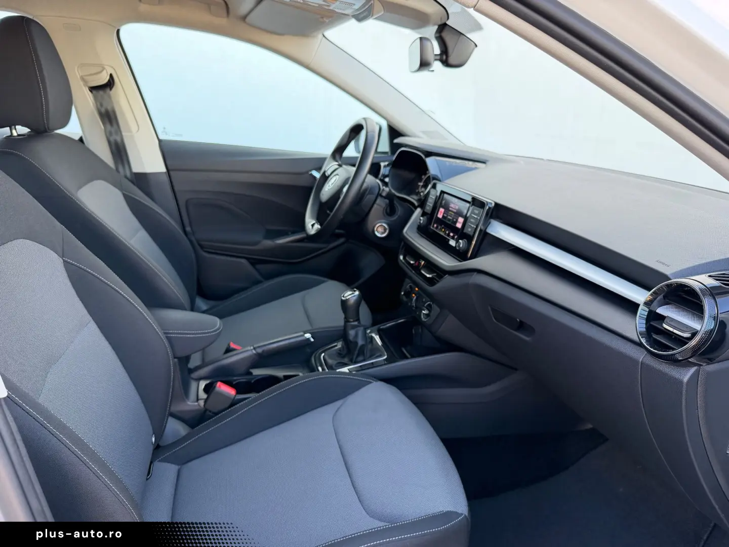 Skoda Fabia 95CP - 12 luni garantie