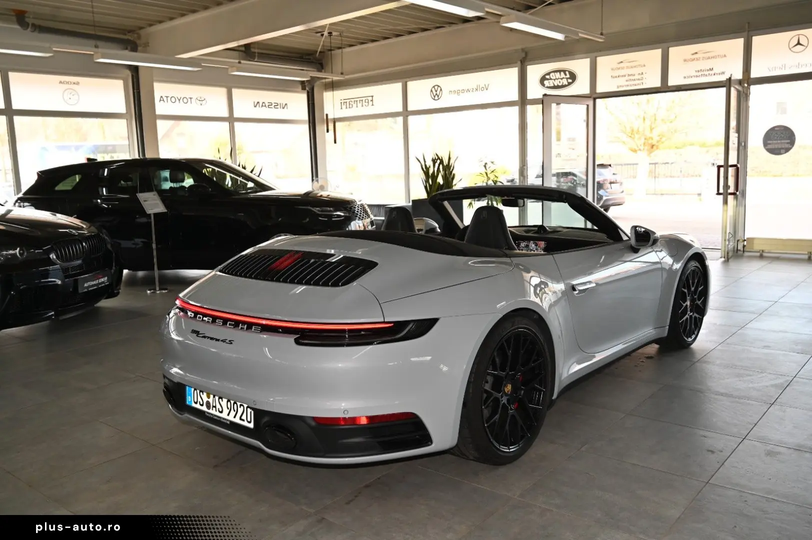 PORSCHE 911 Carrera 4S Cabriolet  LIFT CHRONO HA-LENKUNG