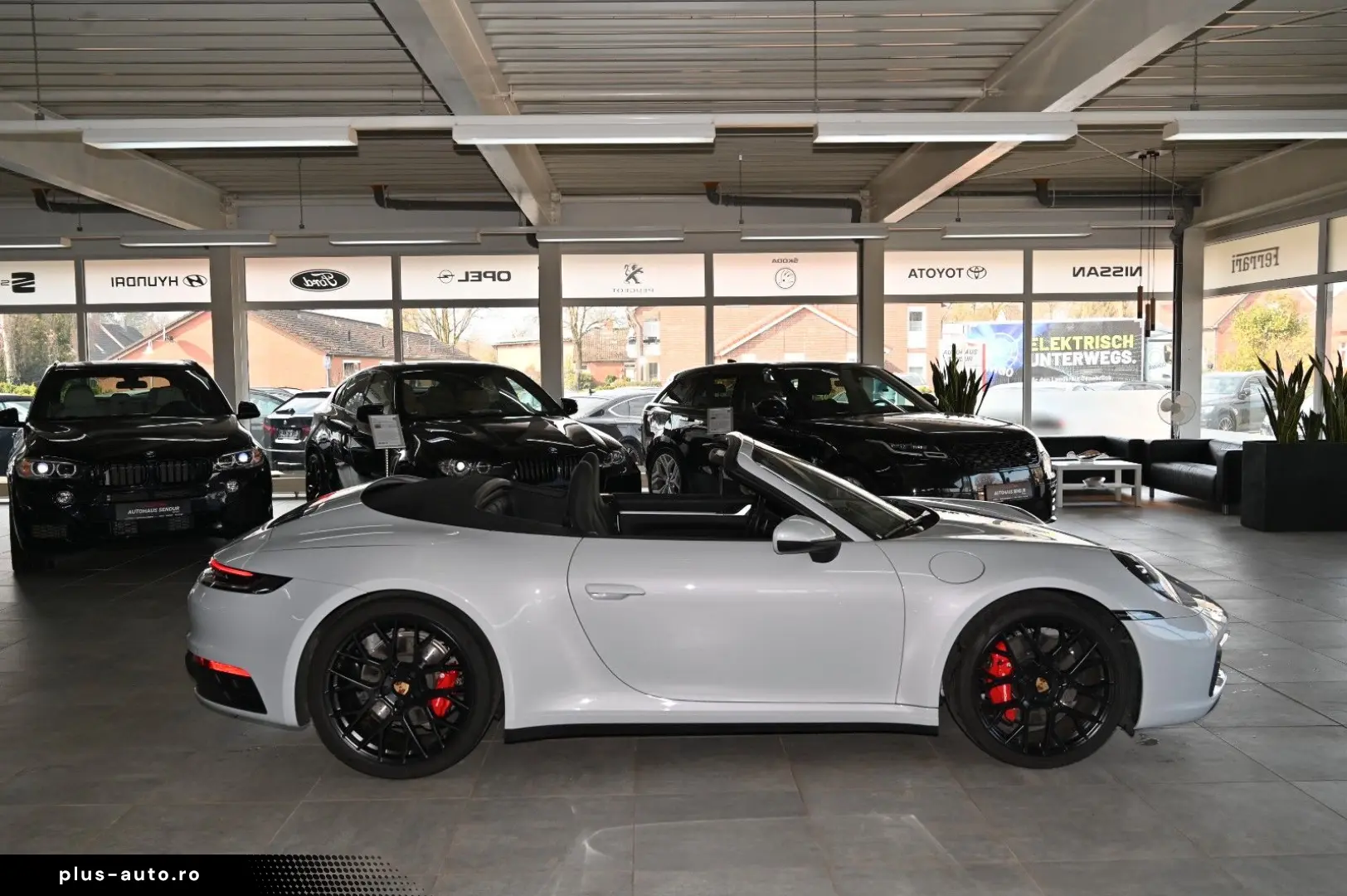 PORSCHE 911 Carrera 4S Cabriolet  LIFT CHRONO HA-LENKUNG