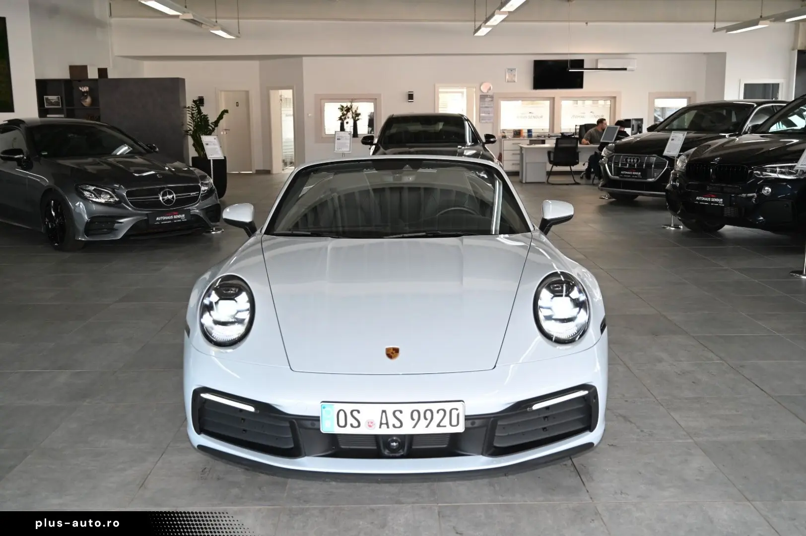 PORSCHE 911 Carrera 4S Cabriolet  LIFT CHRONO HA-LENKUNG