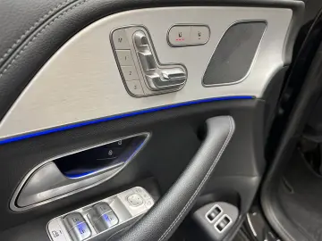 MERCEDES-BENZ GLE350 e 4M  1. HAND PANO DISTR  360 KAMERA