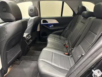 MERCEDES-BENZ GLE350 e 4M  1. HAND PANO DISTR  360 KAMERA